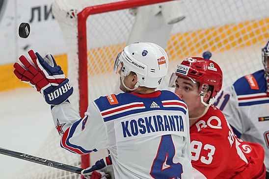 Финские нападающие Контиола и Коскиранта закончили игровую карьеру