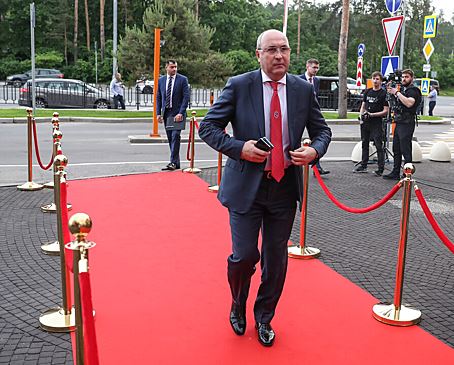 Президент ЦСКА анонсировал трансферы новых игроков сразу после победы в Кубке Гагарина
