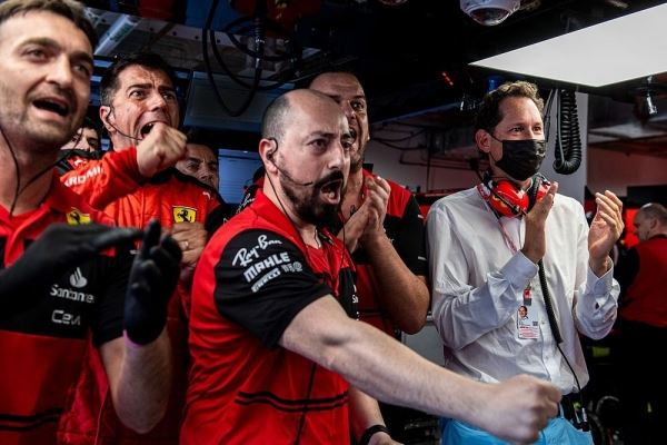 СМИ: Элканн направил акционерам Ferrari письмо о грядущих переменах