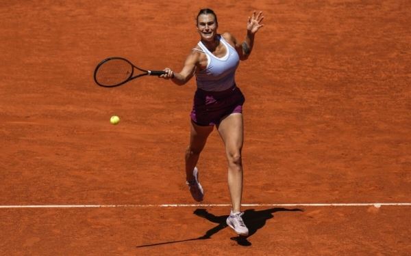 <br />
                        Арина Соболенко отыграла сет и брейк в четвёртом раунде турнира WTA 1000 в Мадриде                    